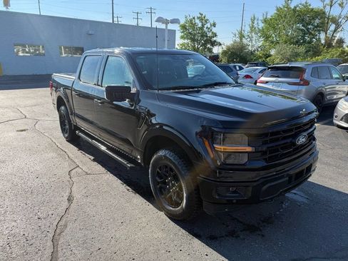 Used 2025 Ford F150 XLT w/ Equipment Group 302A MID AWD/4WD image 4