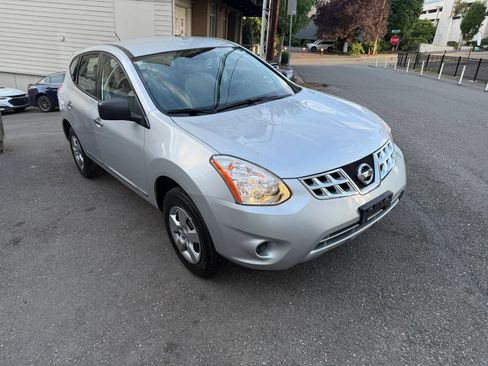 Used 2012 Nissan Rogue S FWD image 3