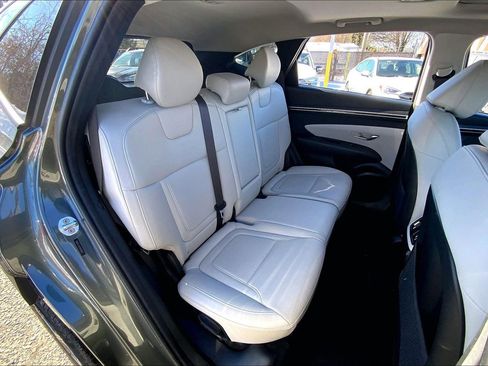 Used 2023 Hyundai Tucson SEL w/ Convenience Package image 17