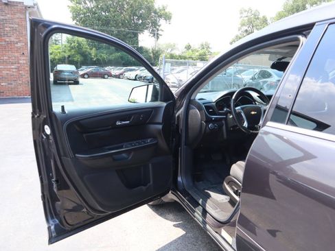 Used 2016 Chevrolet Traverse LT w/ Style and Technology Package AWD/4WD image 20