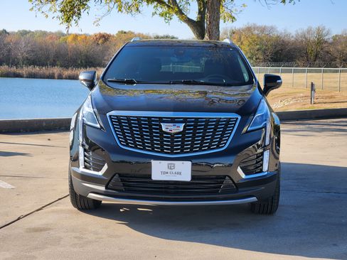 Certified 2023 Cadillac XT5 Premium Luxury w/ Technology Package image 2