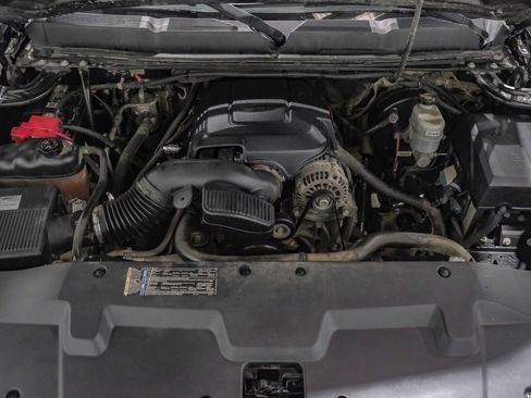 Used 2010 Chevrolet Silverado 1500 LT w/ Regional Value Package image 49