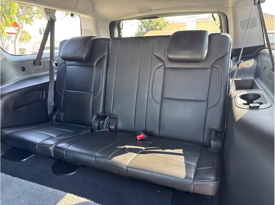 Used 2019 Chevrolet Suburban LT AWD/4WD image 20