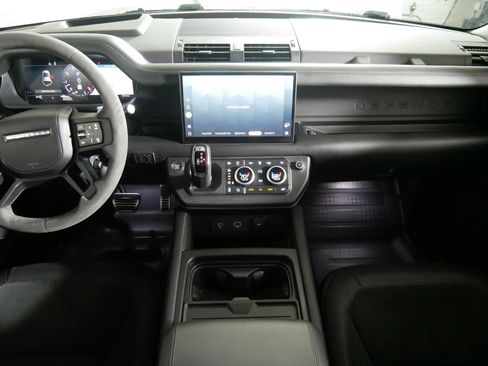 Used 2023 Land Rover Defender 110 Carpathian Edition AWD/4WD image 10