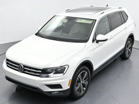 Used 2019 Volkswagen Tiguan SEL FWD image 39