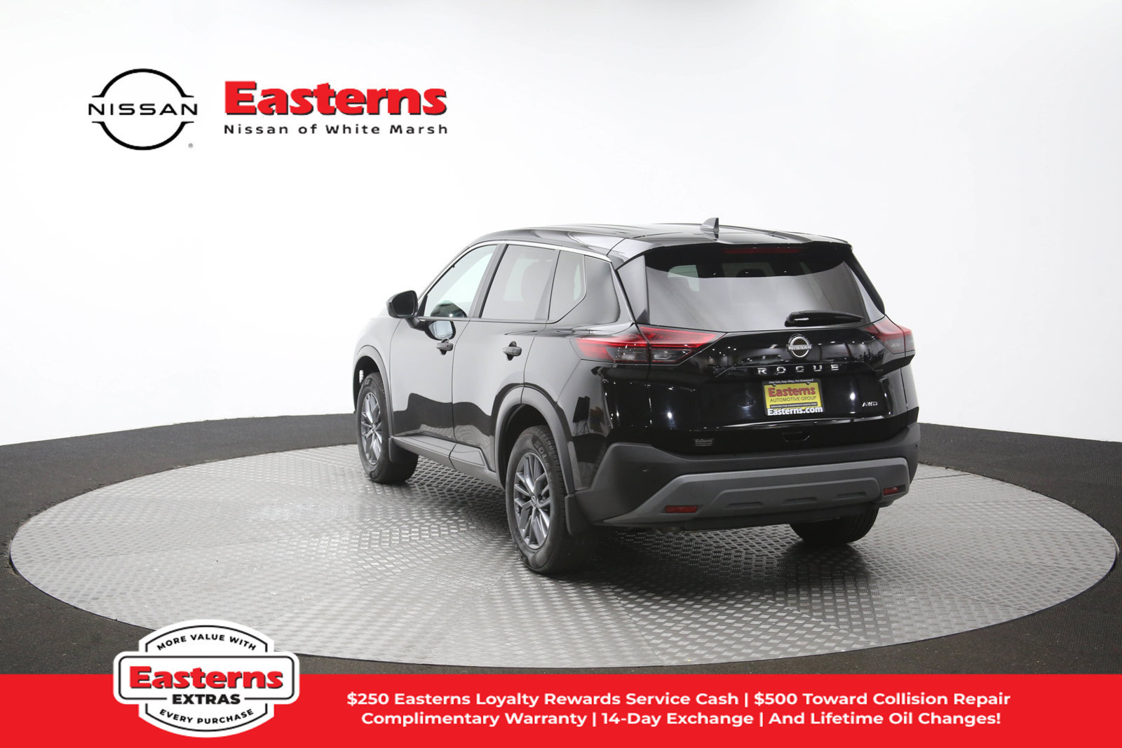 Used 2023 Nissan Rogue S AWD/4WD image 65