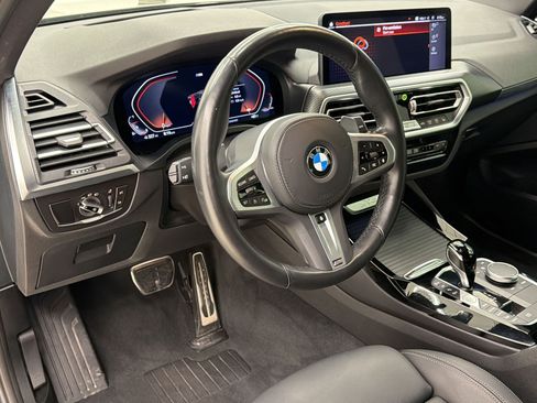 Used 2024 BMW X3 xDrive30i w/ Premium Package AWD/4WD image 4