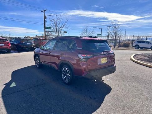 Used 2026 Subaru Forester Touring AWD/4WD image 3