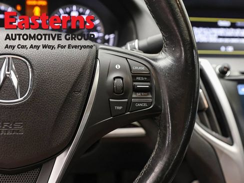 Used 2017 Acura TLX FWD image 16