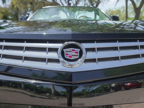 Used 2004 Cadillac XLR image 81