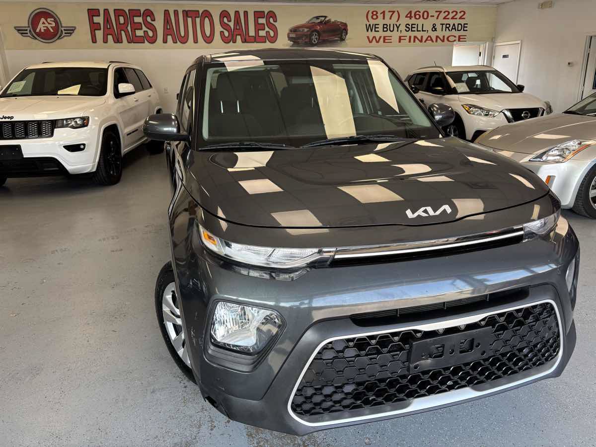 Used 2022 Kia Soul LX FWD image 32