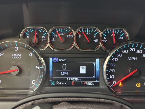 Used 2017 GMC Yukon SLT w/ Premium Edition image 36