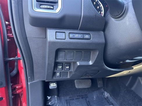 Used 2023 Nissan Frontier SV w/ Tow Package image 24