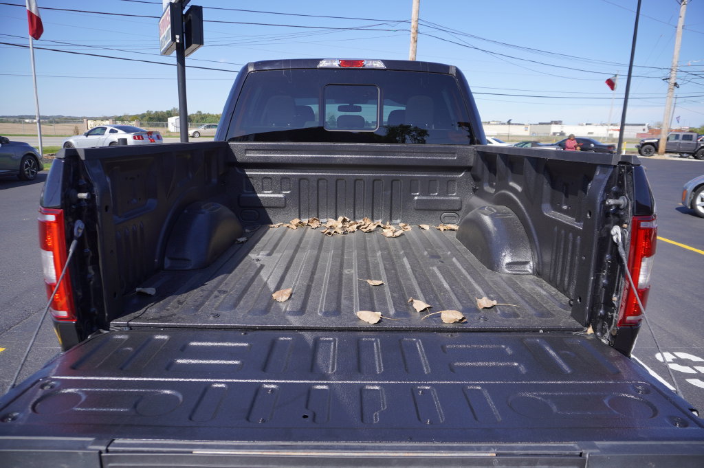 Used 2019 Ford F150 XLT w/ Equipment Group 302A Luxury AWD/4WD image 27