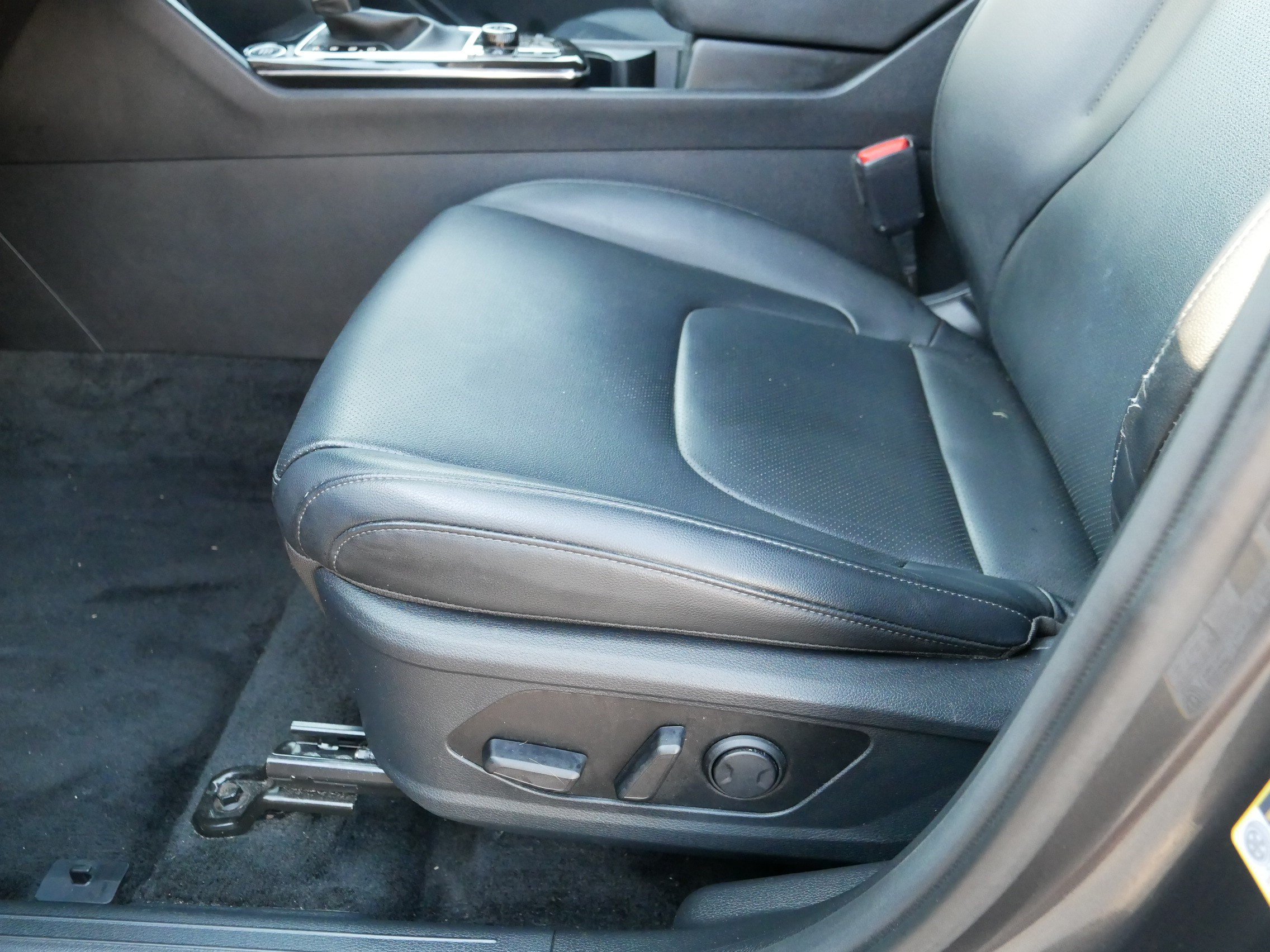 Certified 2024 Kia Sportage EX AWD/4WD image 20