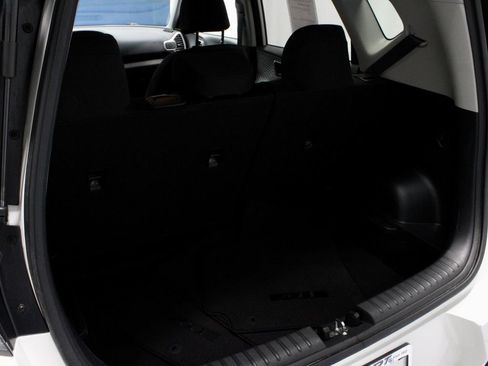 Used 2024 Kia Soul LX w/ Option Group 015 FWD image 12