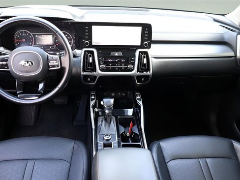 Used 2021 Kia Sorento SX image 12
