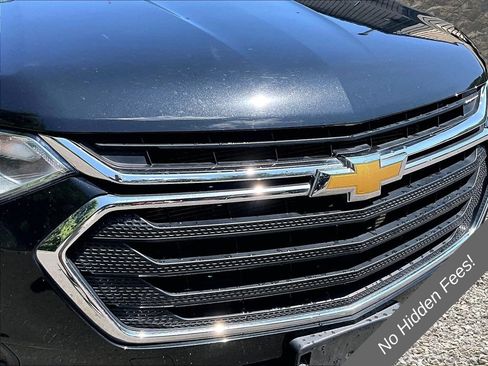 Used 2020 Chevrolet Traverse LS AWD/4WD image 24