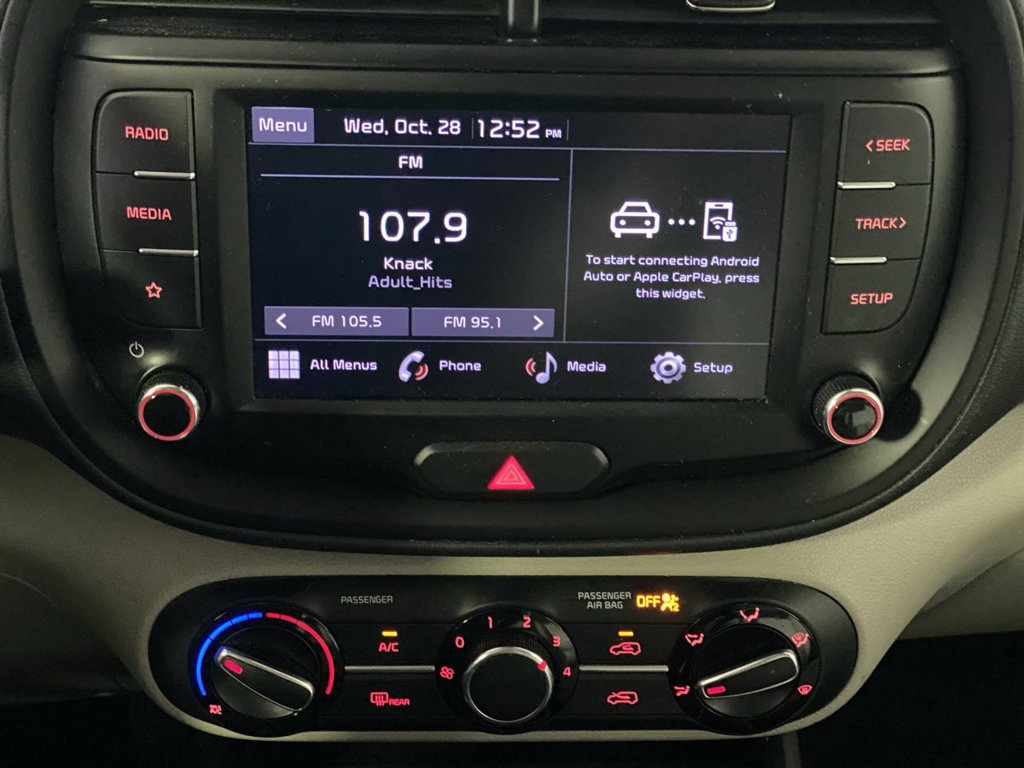 Used 2022 Kia Soul LX w/ Technology Package FWD image 12