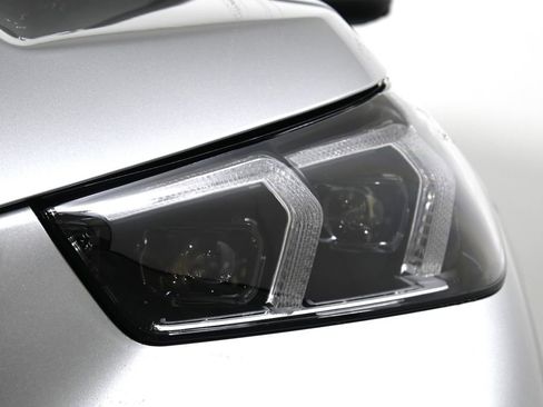 New 2026 BMW X1 xDrive28i w/ Technology Package image 11