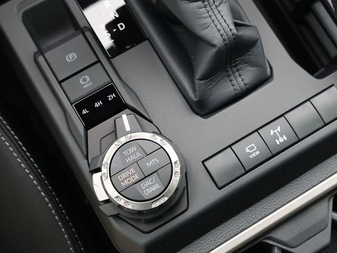 New 2026 Toyota 4Runner TRD Off-Road Premium image 25