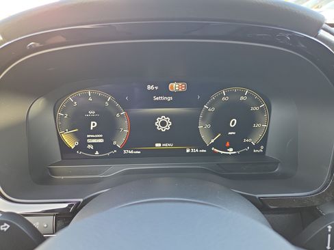 Used 2026 INFINITI QX60 Luxe w/ Cargo Package FWD image 12