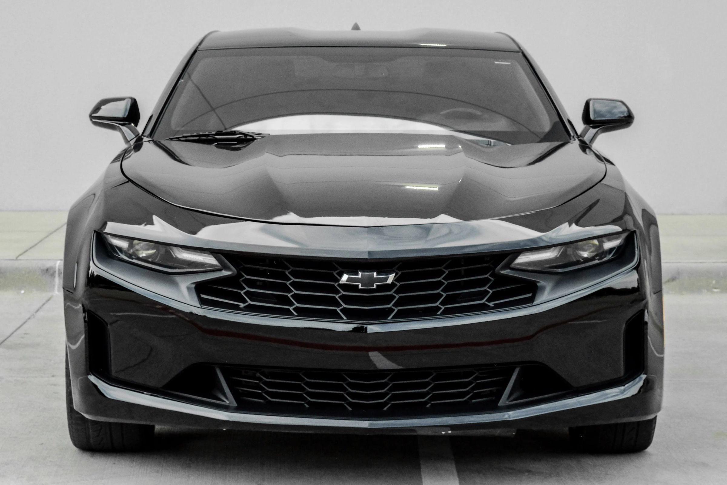 Used 2019 Chevrolet Camaro LT RWD image 16