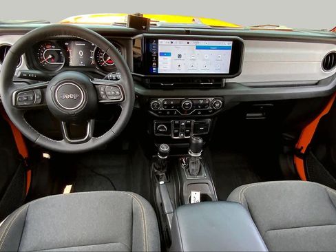Used 2025 Jeep Wrangler Unlimited Sport AWD/4WD image 16