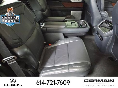 Used 2024 Lincoln Navigator Reserve AWD/4WD image 23