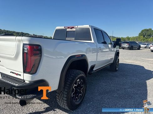 Used 2024 GMC Sierra 2500 AT4X AWD/4WD image 4