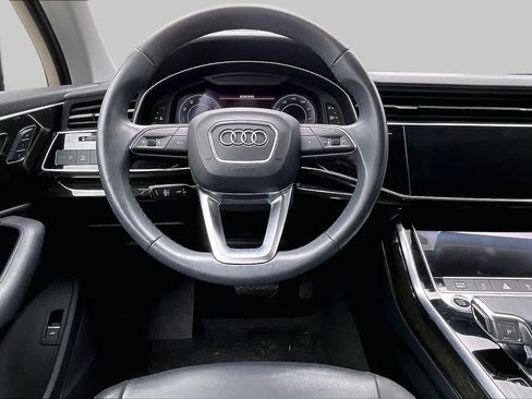 Used 2023 Audi Q7 2.0T Premium w/ Convenience Package AWD/4WD image 6