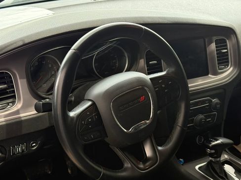 Used 2023 Dodge Charger SXT RWD image 8
