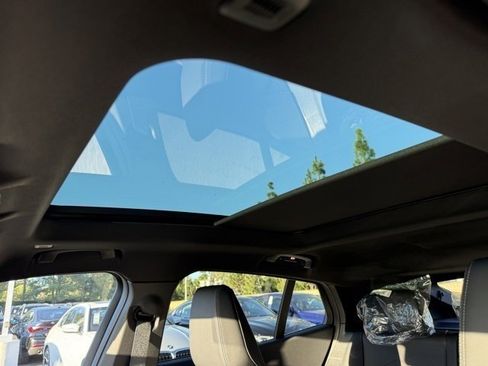 New 2026 BMW X2 xDrive28i w/ Technology Package image 17