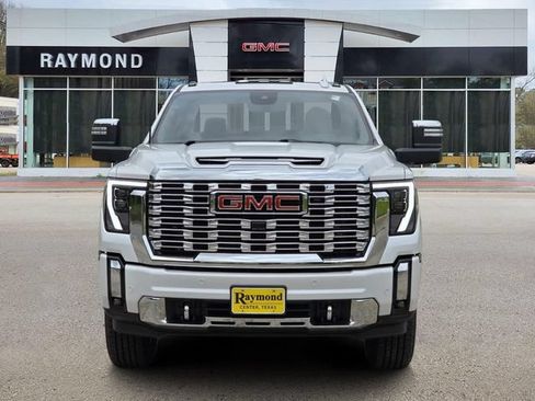 Used 2024 GMC Sierra 2500 Denali w/ Denali Reserve Package AWD/4WD image 2