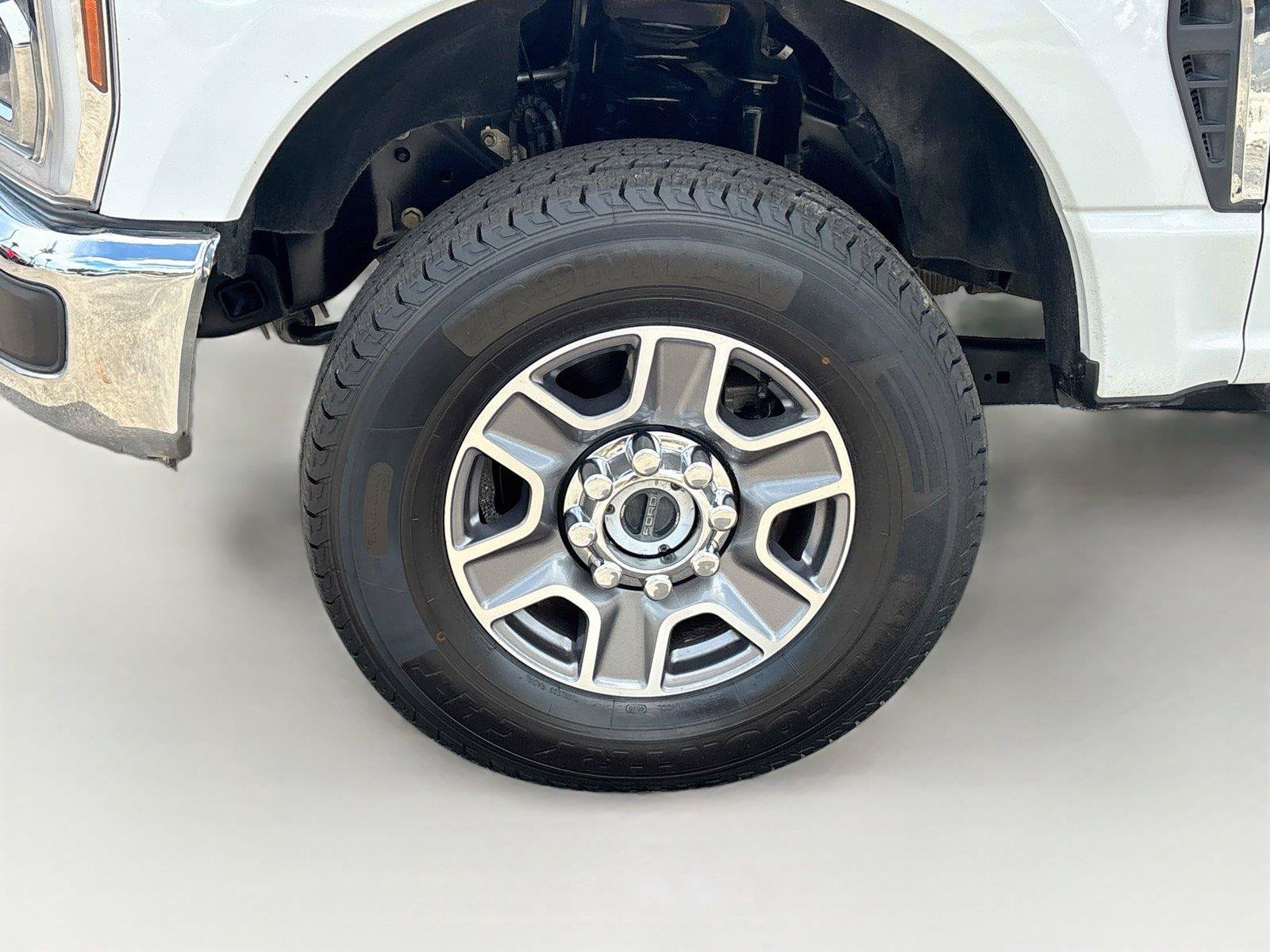 Used 2024 Ford F250 Lariat w/ FX4 Off-Road Package AWD/4WD image 31