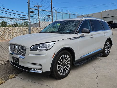 Used 2024 Lincoln Aviator Reserve w/ Equipment Group 201A AWD/4WD image 1