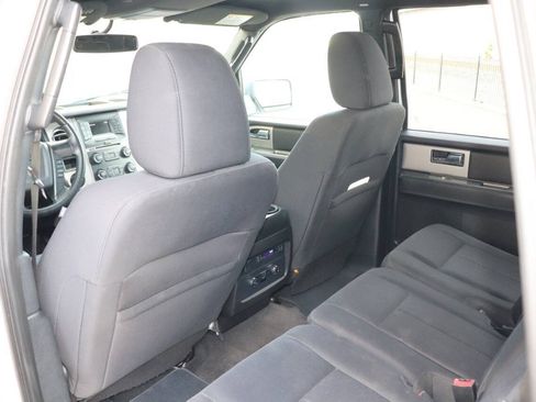 Used 2015 Ford Expedition XLT AWD/4WD image 27