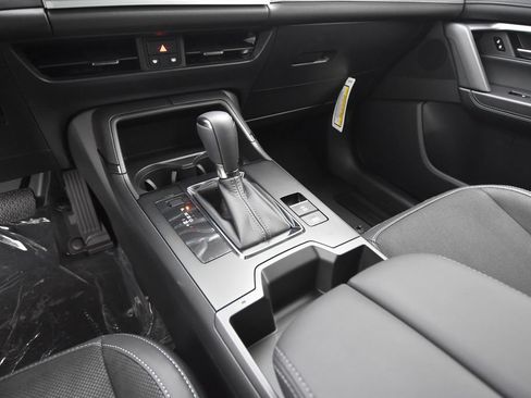 New 2026 MAZDA CX-5 Select AWD/4WD image 32