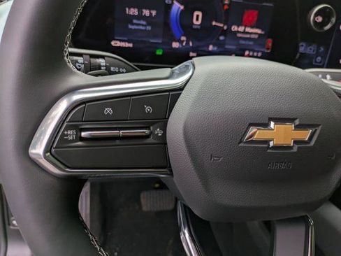 New 2026 Chevrolet Equinox EV LT image 16
