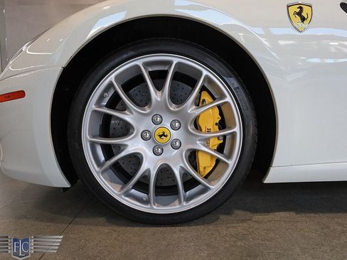 Used 2011 Ferrari 599 GTB Fiorano RWD image 41