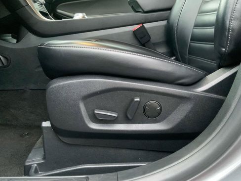 Used 2024 Ford Edge SEL AWD/4WD image 19