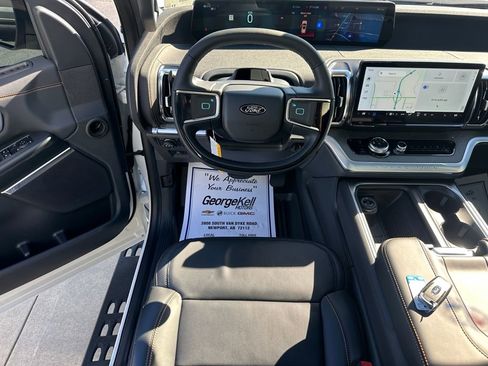 New 2025 Ford Expedition Tremor image 6