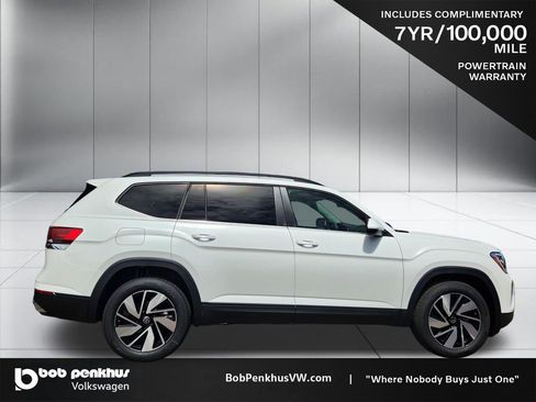 New 2026 Volkswagen Atlas SE image 24