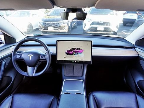 Used 2022 Tesla Model 3 Long Range AWD/4WD image 19