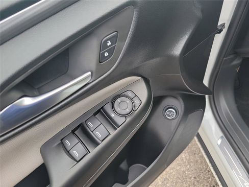 New 2026 Buick Envista Avenir image 21