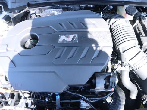 New 2025 Hyundai Elantra N Base image 19