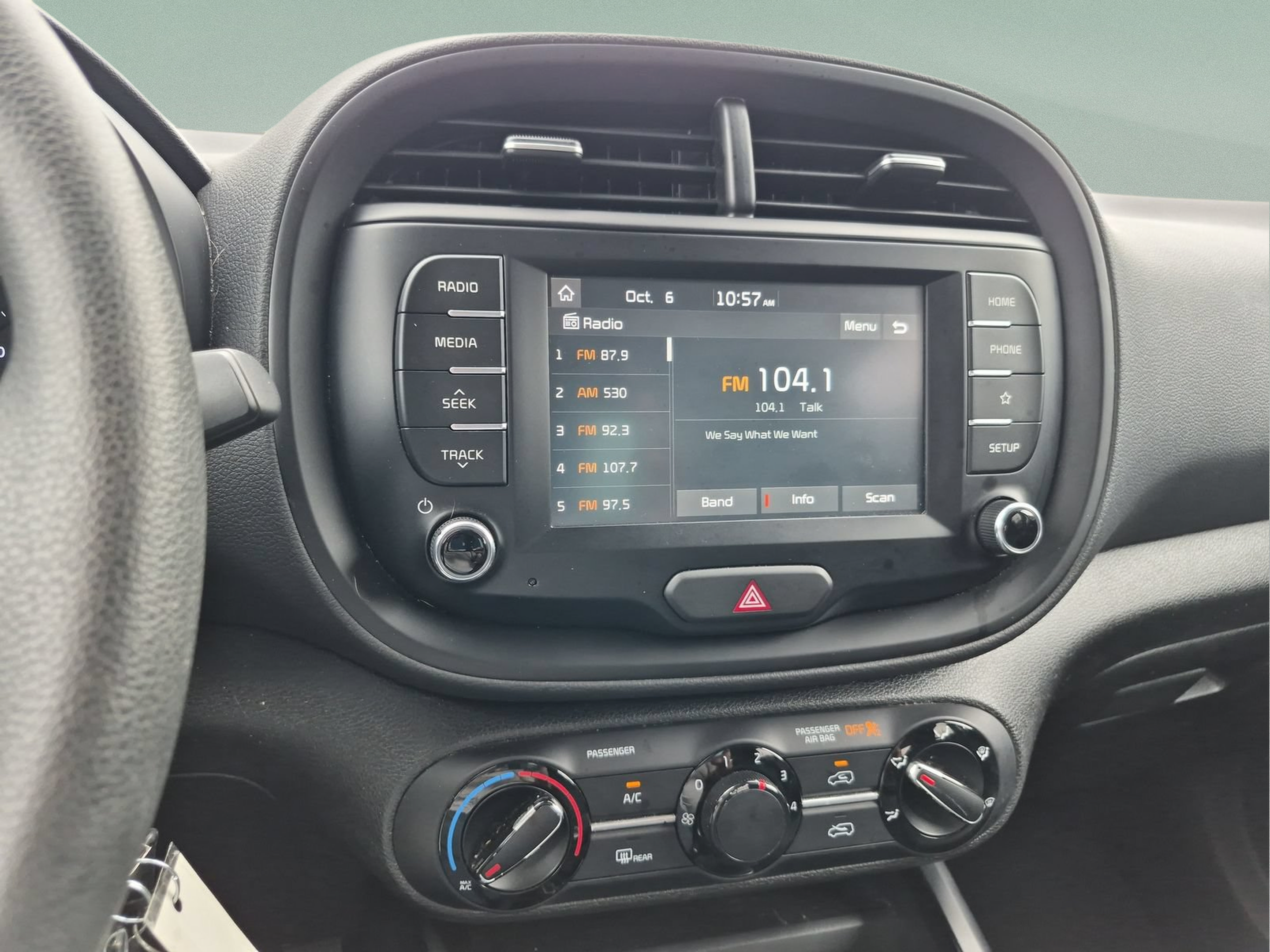 Used 2021 Kia Soul S FWD image 12
