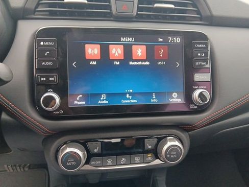 New 2025 Nissan Versa SR w/ Trunk Package image 16