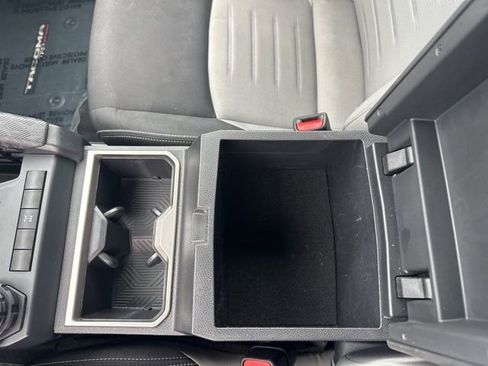 Used 2024 Toyota Tacoma TRD Off-Road image 26