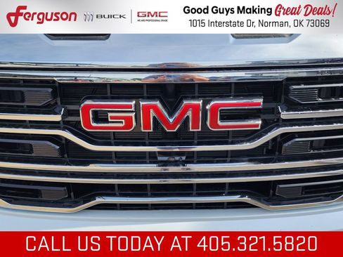 New 2026 GMC Sierra 1500 SLT w/ SLT Premium Plus Package AWD/4WD image 10
